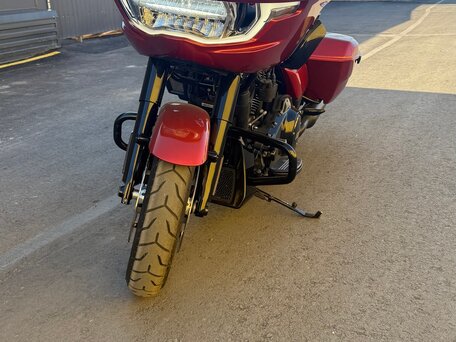 2024 Harley-Davidson CVO Road Glide, серый, 2950000 рублей, вид 5