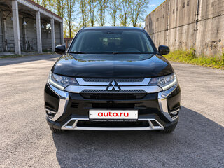 2019 Mitsubishi Outlander III Рестайлинг 3, чёрный, 2250000 рублей, вид 2