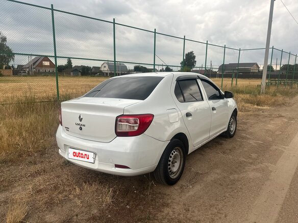 2020 Renault Logan II Рестайлинг, белый, 350000 рублей - вид 3