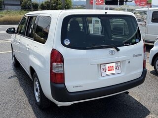 2020 Toyota Probox I Рестайлинг, белый, 800001 рублей, вид 3