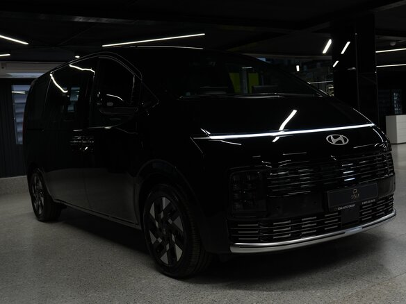 2026 Hyundai Staria I, чёрный - вид 1
