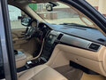 2010 Cadillac Escalade III, серый, 2000000 рублей - вид 8