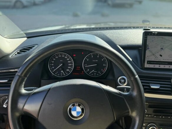 2013 BMW X1 18i I (E84) Рестайлинг, коричневый, 1350000 рублей - вид 12