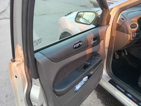 2006 Ford Focus II, серебристый, 330000 рублей - вид 14