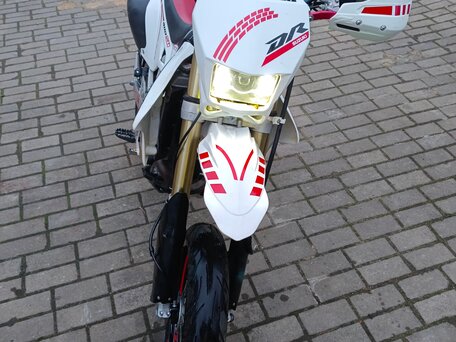 2018 Suzuki DR-Z 400 SM, чёрный, 500000 рублей, вид 3