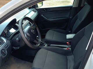 2016 Skoda Rapid I, белый, 650000 рублей, вид 4