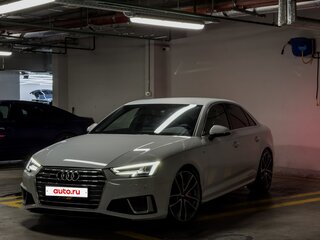 2018 Audi A4 V (B9), белый, 3325000 рублей, вид 3