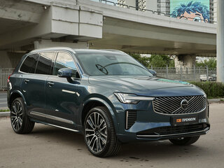 2026 Volvo XC90 B5 II Рестайлинг 2, синий, 10490000 рублей, вид 3