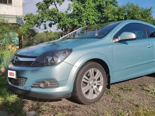 2010 Opel Astra GTC H Рестайлинг, голубой, 700000 рублей, вид 4