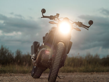 2019 Indian FTR 1200, чёрный, 675427 рублей, вид 4