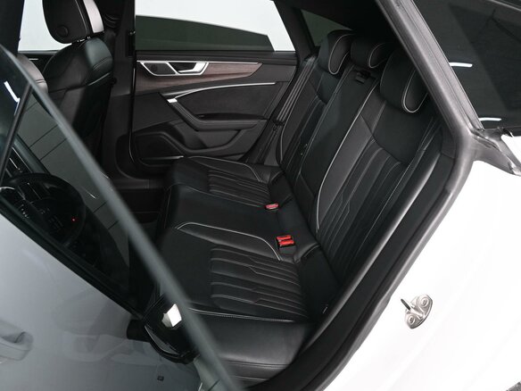 2021 Audi A7 55 TFSI II (4K), белый, 6599000 рублей - вид 8