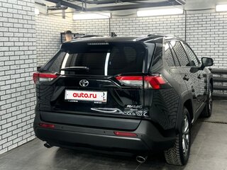 2024 Toyota RAV4 V (XA50), чёрный, 4800000 рублей, вид 2