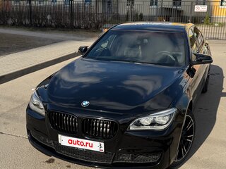 2013 BMW 7 серии 740d xDrive V (F01/F02/F04) Рестайлинг, чёрный, 1930000 рублей, вид 1