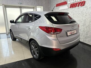 2014 Hyundai ix35 I Рестайлинг, серебристый, 1465000 рублей, вид 3