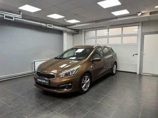 2017 Kia Ceed II Рестайлинг, коричневый, 1415000 рублей, вид 1