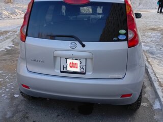 2012 Nissan Note I Рестайлинг, серебристый, 730000 рублей, вид 2