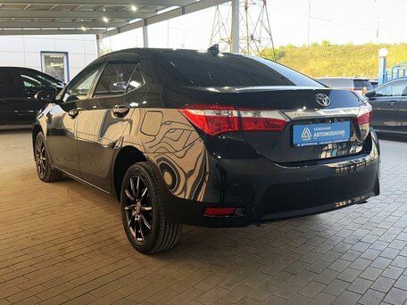 2017 Toyota Corolla XI (E160, E170, E180) Рестайлинг 1, чёрный, 1709000 рублей, вид 3