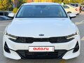 2021 Kia K5 III, белый, 2900000 рублей