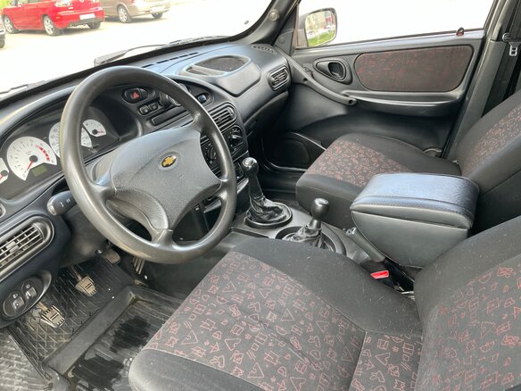 2006 Chevrolet Niva I, серебристый, 380000 рублей - вид 6