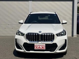 2024 BMW X1 18i sDrive III (U11/U12), белый, 3200000 рублей, вид 1
