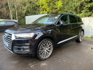 2018 Audi Q7 II (4M), чёрный, 4487000 рублей, вид 3