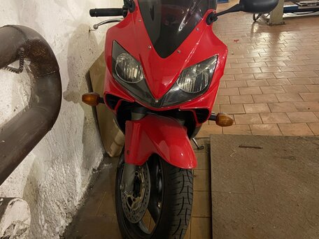 2001 Honda CBR 600F, красный, 410000 рублей, вид 3