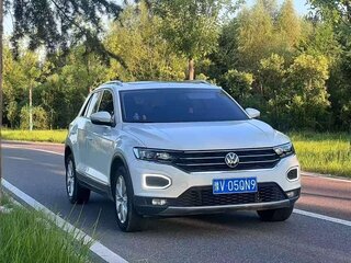 2023 Volkswagen T-Roc I (China Market), белый, 1350000 рублей, вид 3