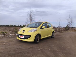 2008 Peugeot 107 I, жёлтый, 300000 рублей, вид 1