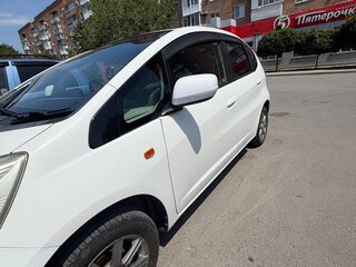 2010 Honda Fit II, белый, 690000 рублей, вид 5