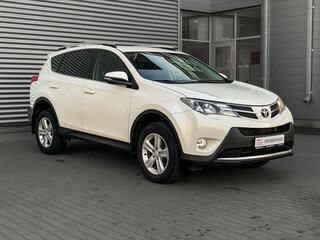 2013 Toyota RAV4 IV (XA40), белый, 1550000 рублей, вид 3