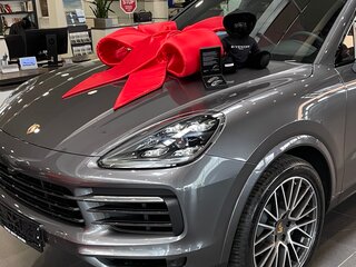 2021 Porsche Cayenne Coupé III, серый, 12500000 рублей, вид 2