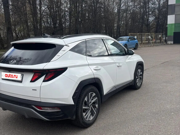 2023 Hyundai Tucson IV, белый, 3000000 рублей - вид 5