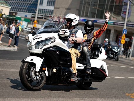 2012 Honda GL 1800 Gold Wing, белый, 1300000 рублей, вид 5