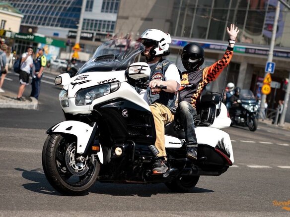2012 Honda GL 1800 Gold Wing, белый, 1300000 рублей - вид 4