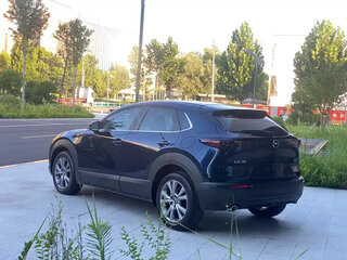 2024 Mazda CX-30 I, чёрный, 2122000 рублей, вид 4