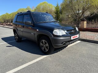 2012 Chevrolet Niva I Рестайлинг, чёрный, 395000 рублей, вид 1