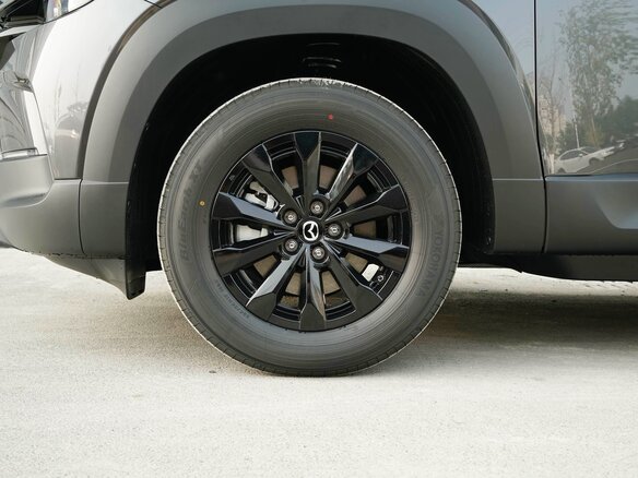 2026 Mazda CX-50, серый - вид 5