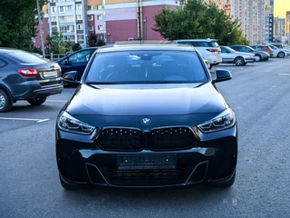 2022 BMW X2 sDrive20i I (F39), чёрный, 2750000 рублей, вид 5