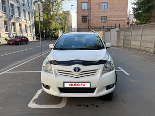 2011 Toyota Verso I, белый, 1250000 рублей, вид 1