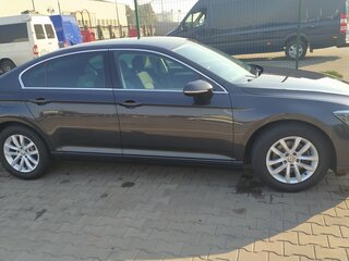 2020 Volkswagen Passat B8 Рестайлинг, серый, 2500000 рублей, вид 4