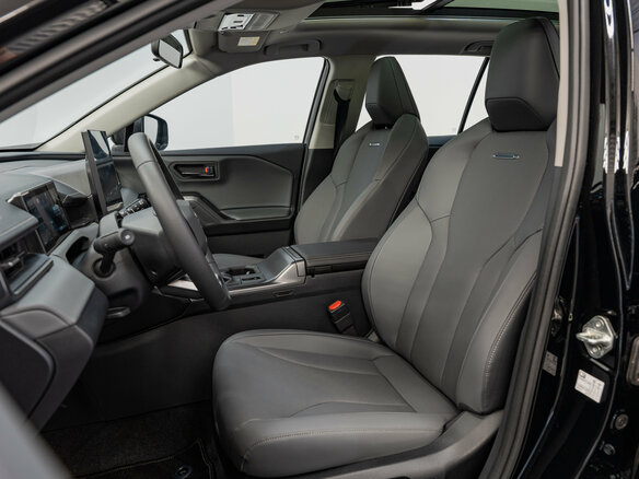 2026 Toyota RAV4 VI (XA60), чёрный, 4390000 рублей - вид 9
