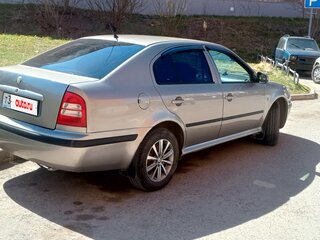 2010 Skoda Octavia I (A4) Рестайлинг, серый, 450000 рублей, вид 3