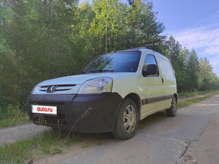 2010 Peugeot Partner II, белый, 345000 рублей, вид 1