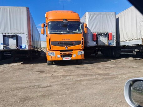 2012 Renault Premium, оранжевый, 2000000 рублей, вид 1