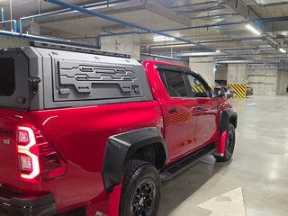 2025 Toyota Hilux VIII Рестайлинг 2, красный, 6650000 рублей, вид 5