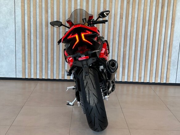2026 Voge RR660S, красный - вид 7