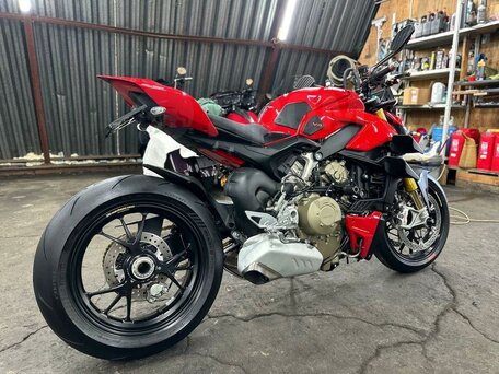2021 Ducati Streetfighter V4, красный, 1950000 рублей, вид 5