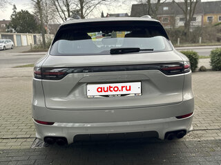 2020 Porsche Cayenne Turbo III, серый, 17400000 рублей, вид 4