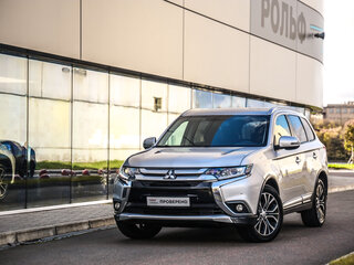 2018 Mitsubishi Outlander III Рестайлинг 2, серебристый, 1948777 рублей, вид 1