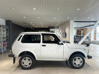 2024 Lada (ВАЗ) Niva Legend I, белый, 850000 рублей, вид 4